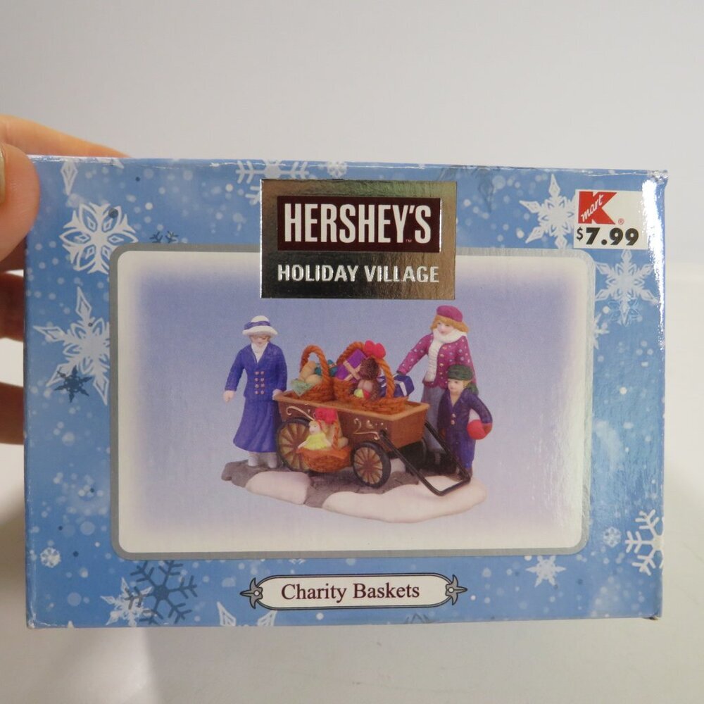 Hershey’s Holiday Village “Charity Baskets” Christmas Figures yr. 2001